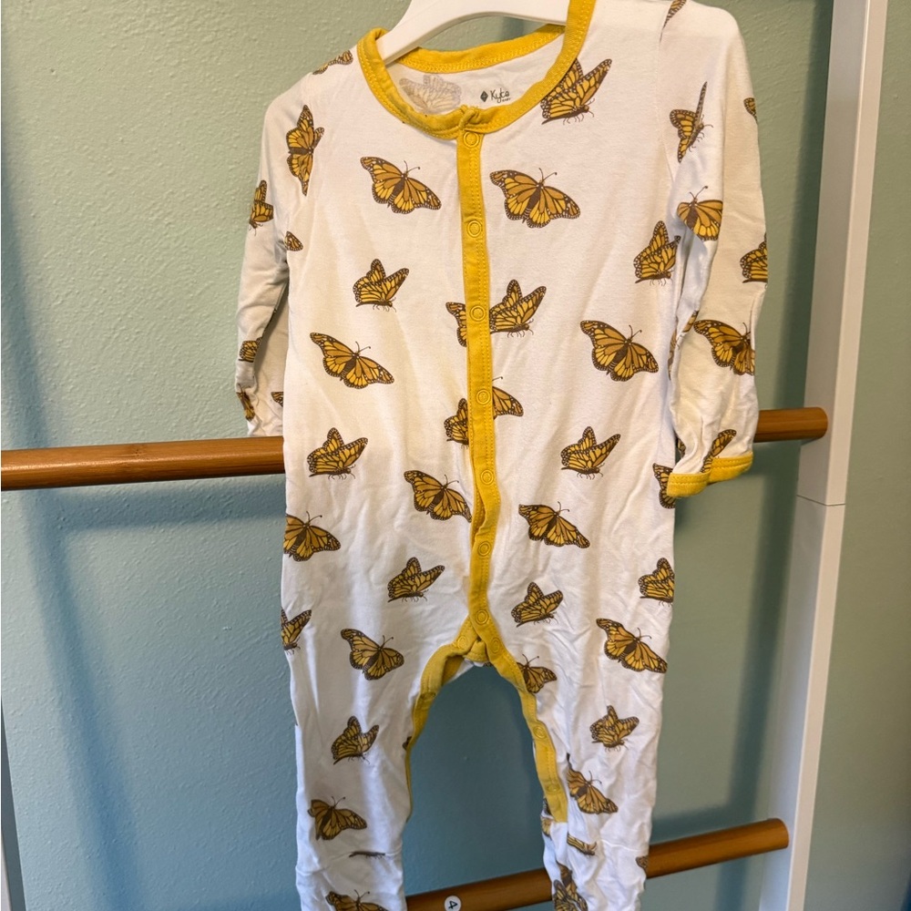 Kyte Baby RARE button romper